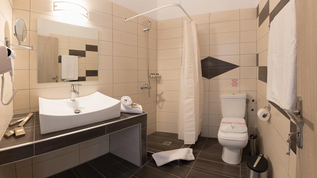 Castello Boutique Rooms Кавала Екстериор снимка