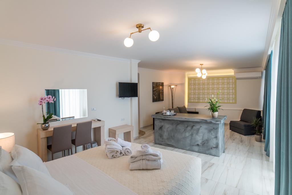 Castello Boutique Rooms Кавала Екстериор снимка